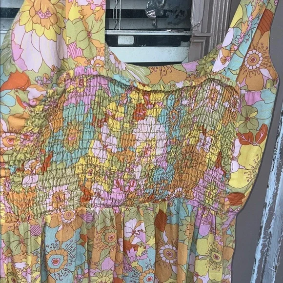 Show Me Your MuMu Pastel Floral Square-Neck Maxi Dress in Yellow - Picture 6 of 9